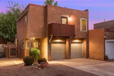 3036 Sombra Del Rio NW, Albuquerque