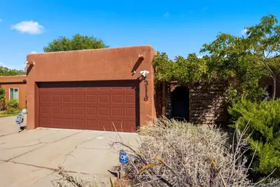 3116 Camino Cepillo NW 