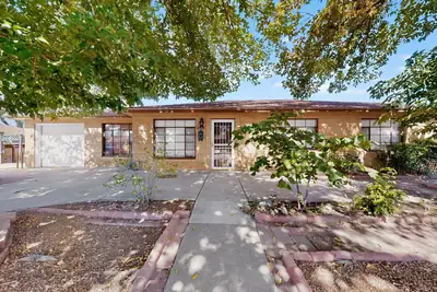 2015 Vermont Street NE, Albuquerque