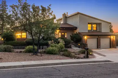 1709 Antonio Drive NE 