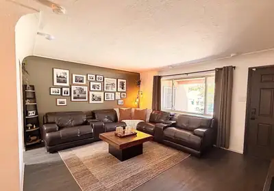 11208 Prospect Avenue NE, Albuquerque, NM 87112 