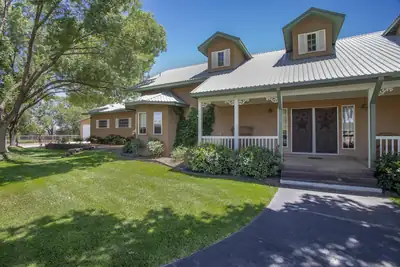 220 Del Norte Court 