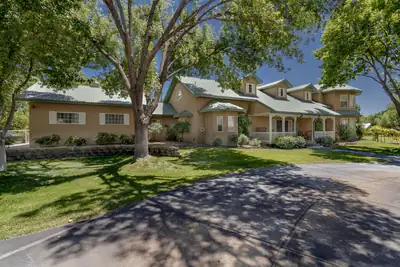 220 Del Norte Court 