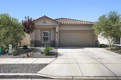 590 Turmalina Drive SE, Albuquerque