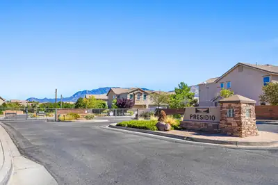 11028 Fort Point Lane NE UNIT C 