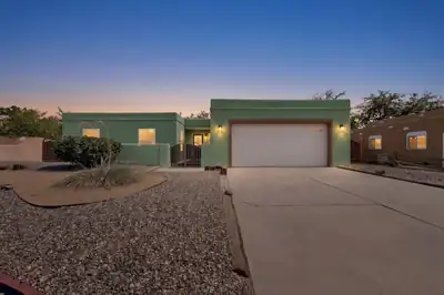 5812 Morgan Lane NW, Albuquerque