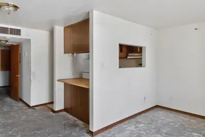 1025 Valencia Drive SE APT 16 