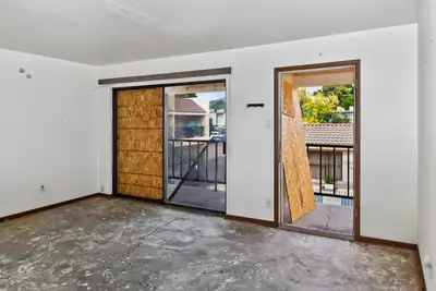 1025 Valencia Drive SE APT 16 