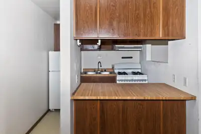 1025 Valencia Drive SE APT 16 