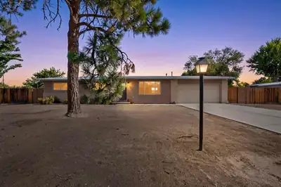 1141 Western Meadows Road NW, Albuquerque 