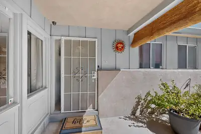 1213 San Pablo Street NE 