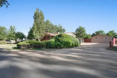 1300 Robyn Place SW 