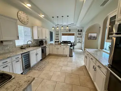 8512 Vina Del Sol Drive NE 