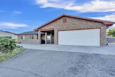 981 Hillside Court SW, Los Lunas 