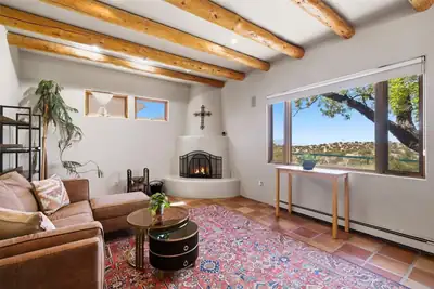 6401 Vooscane Avenue, Cochiti Lake