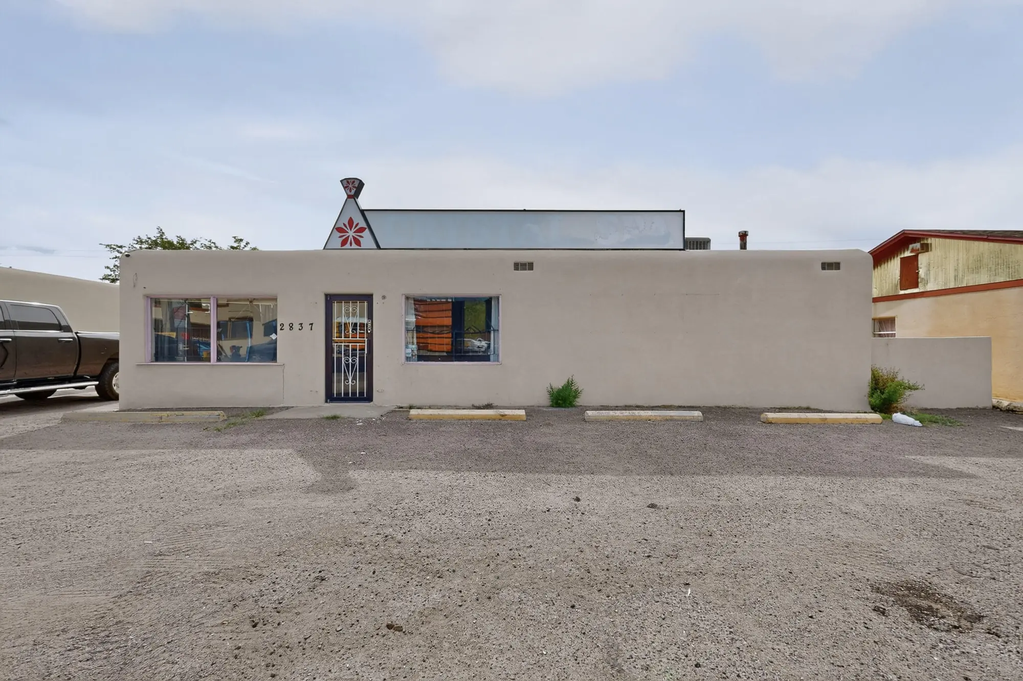 2837 San Mateo Boulevard NE, Albuquerque, NM 87110