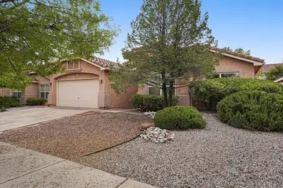 6008 Arrow Point Road NW, Albuquerque