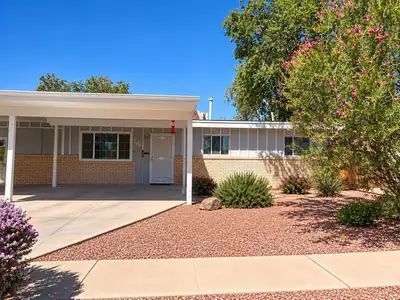 713 Claudine Street NE, Albuquerque 