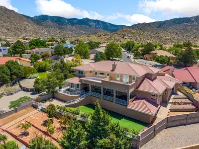 1547 Libia Street NE, Albuquerque, NM 87112 