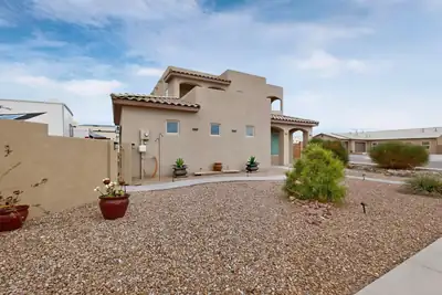 6530 Picardia Place NW, Albuquerque, NM 87120 
