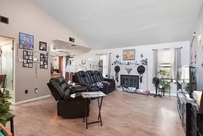 451 Stallion Road SE 
