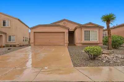 1740 Sierra Norte Loop NE 
