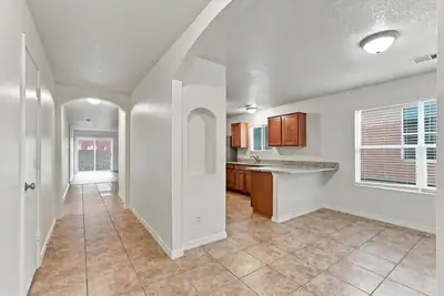 1740 Sierra Norte Loop NE 
