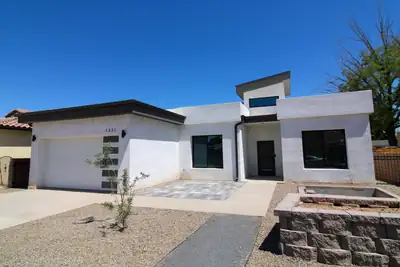 1321 Van Cleave Road NW, Albuquerque 