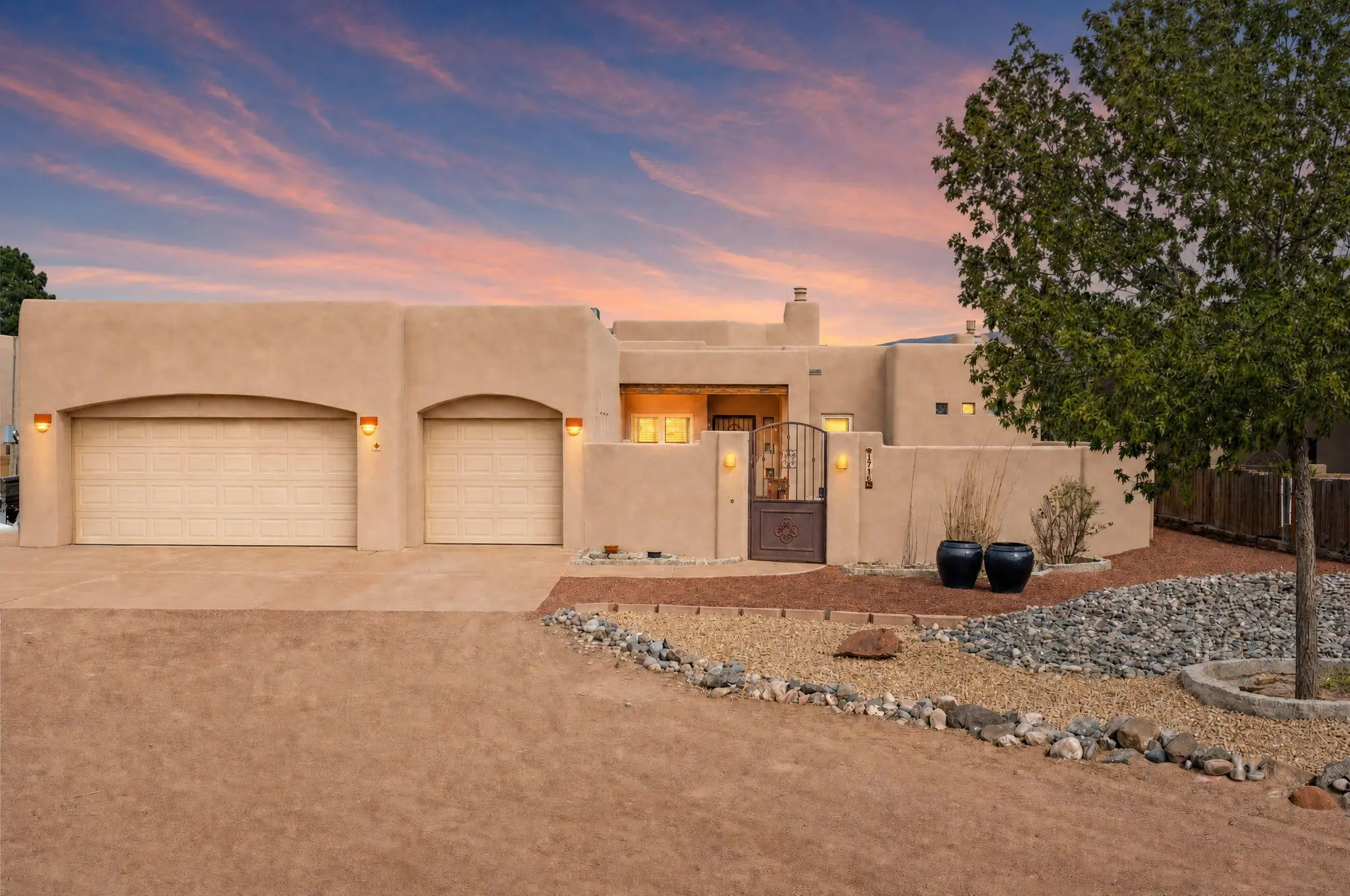 1716 Shoshone Trail NE
