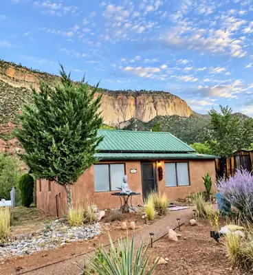 16443 Highway 4, Jemez Springs 