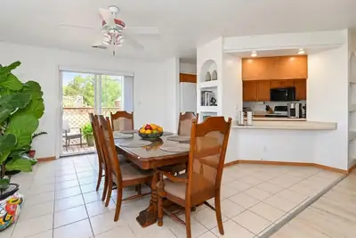 2 Walker Court 