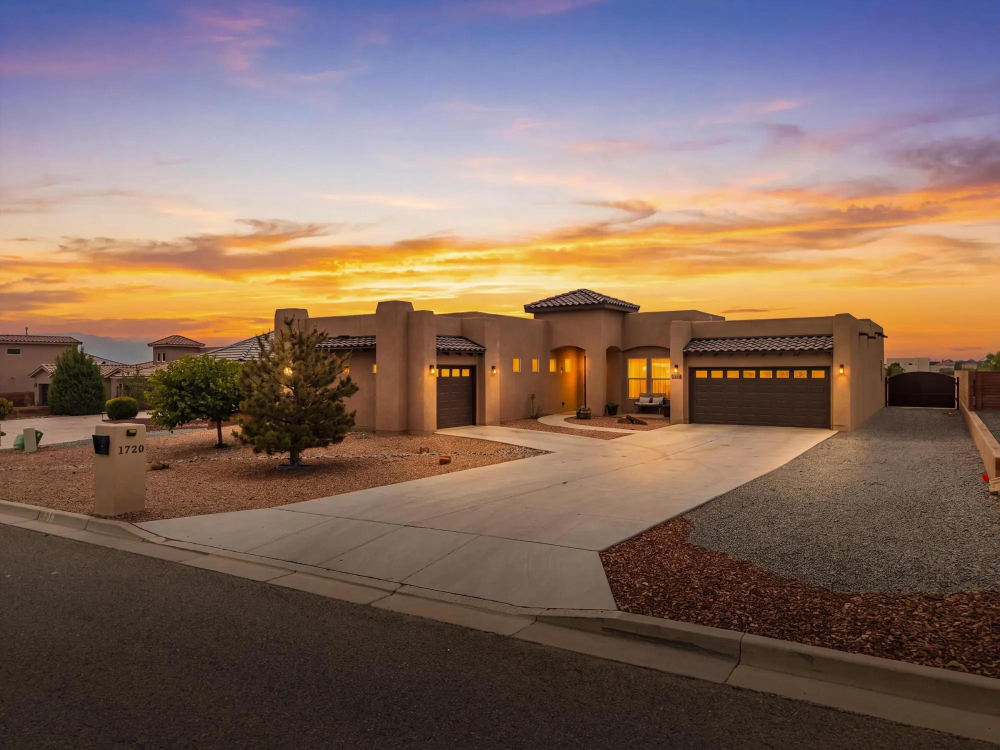 1720 21st Avenue SE, Albuquerque, NM 87124