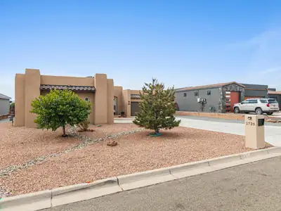 1720 21st Avenue SE, Albuquerque, NM 87124 