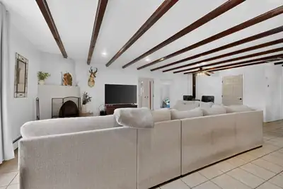 55 Camino Ulibarri, Veguita, NM 87062 