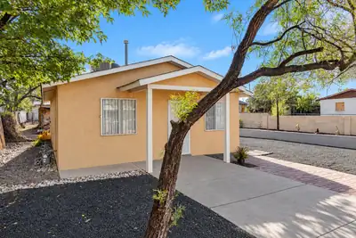 2024 Walter Street SE, Albuquerque