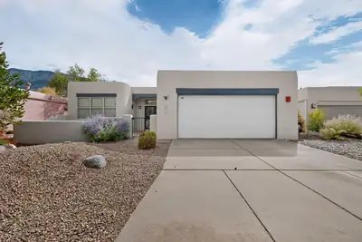 12704 Colony Place NE, Albuquerque