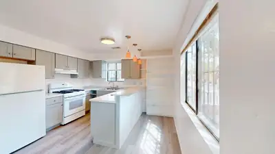 823 5th Street SW 