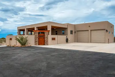45 Sandia Lane 