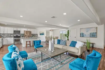 30 Tierra Monte Drive NE 