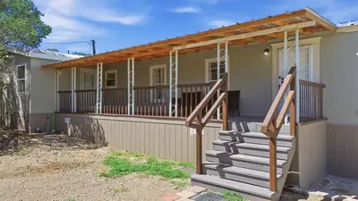 4038 Martinez Road, Edgewood, NM 87015 