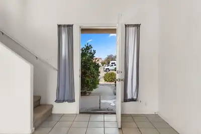 616 Lone Pine Drive SW, Albuquerque, NM 87121 