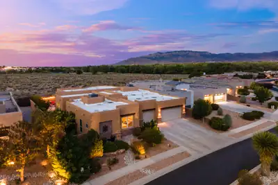 4919 Valle Rio Trail NW, Albuquerque