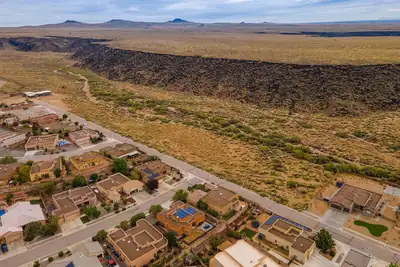 8705 Mesa Rain Road NW, Albuquerque, NM 87120 