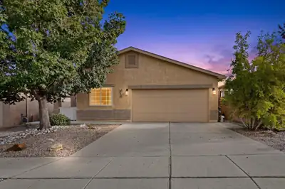 10716 Beaker Road SW, Albuquerque