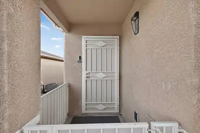 10716 Beaker Road SW, Albuquerque, NM 87121 