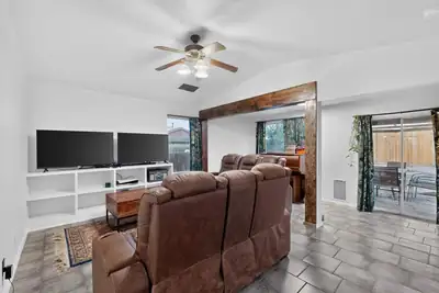 1092 Sand Dune Road NE, Rio Rancho, NM 87144 