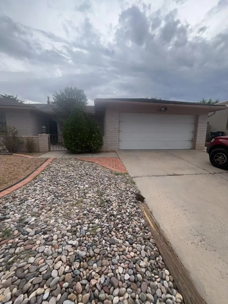 1052 Monte Largo Drive NE, Albuquerque, NM 87123