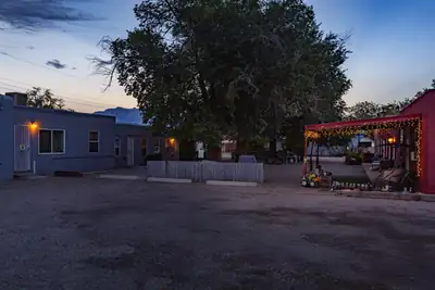 7524 2nd Street NW, Albuquerque, NM 87107 