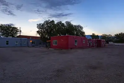 7524 2nd Street NW, Albuquerque, NM 87107 
