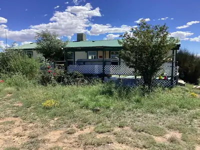 5 Douglas Court, Edgewood